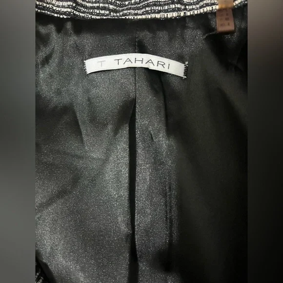 COPY - Tahari Black and White Blazer  size 4. - Picture 3 of 4